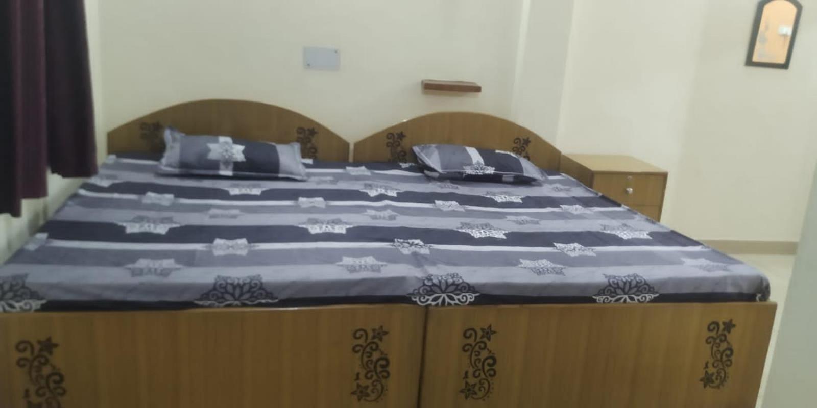 Anant Paying Guest House Ayodhya Bagian luar foto