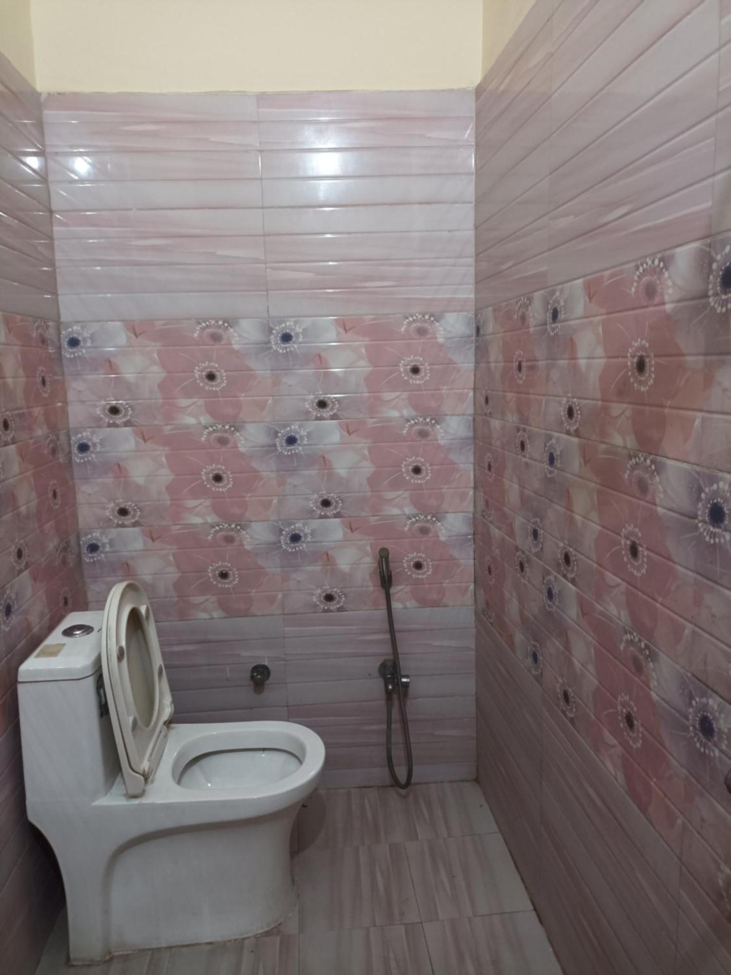 Anant Paying Guest House Ayodhya Bagian luar foto